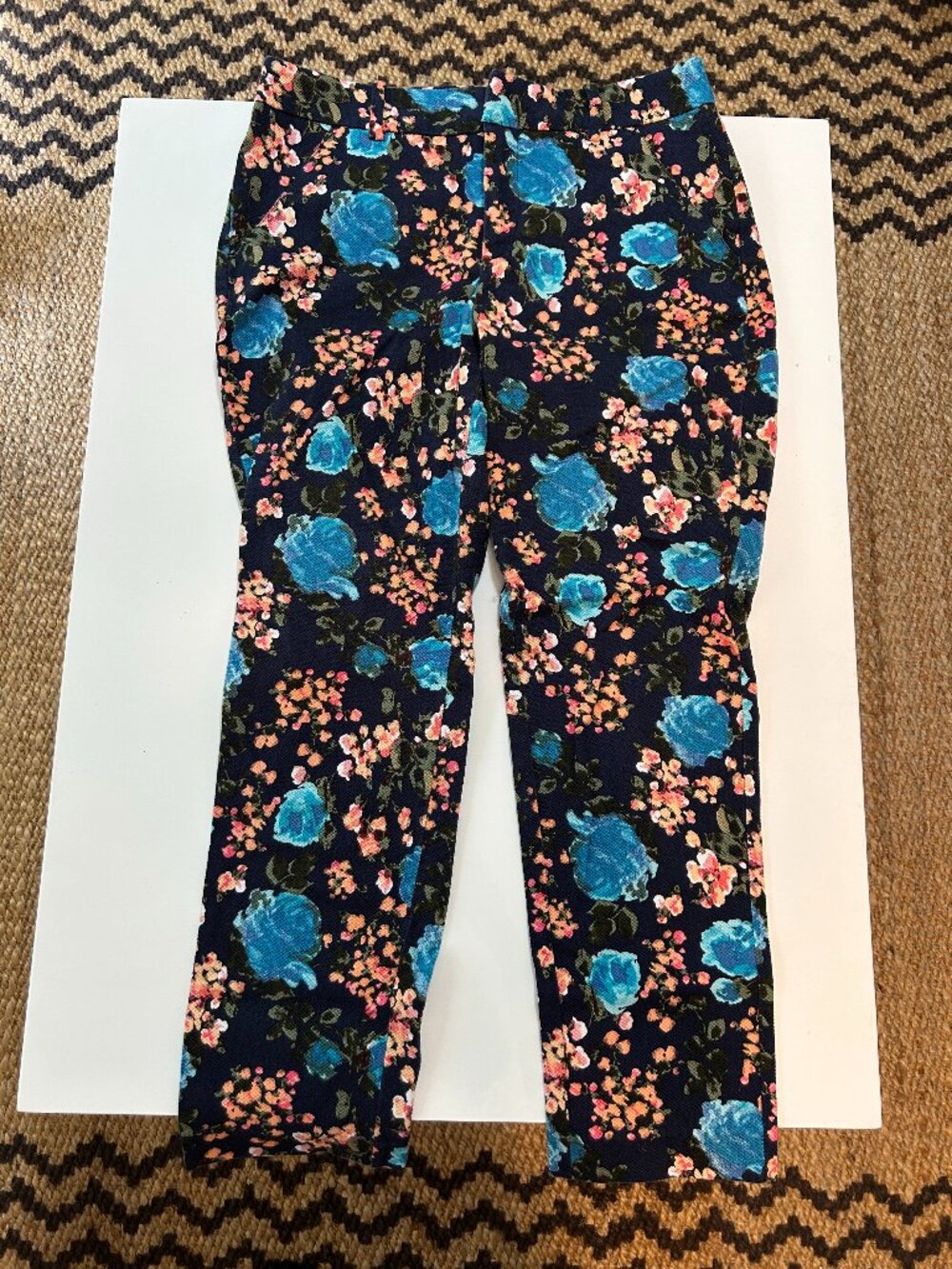 Merona Stretch Floral Capris